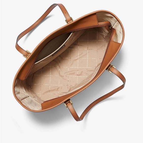 A tote - Picture 2 of 3